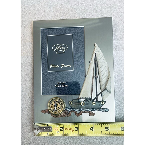 LaVie Chrome Nautical Picture Frame Sailboat Compass Design 3.5x5 w/ Glass - Picture 8 of 10